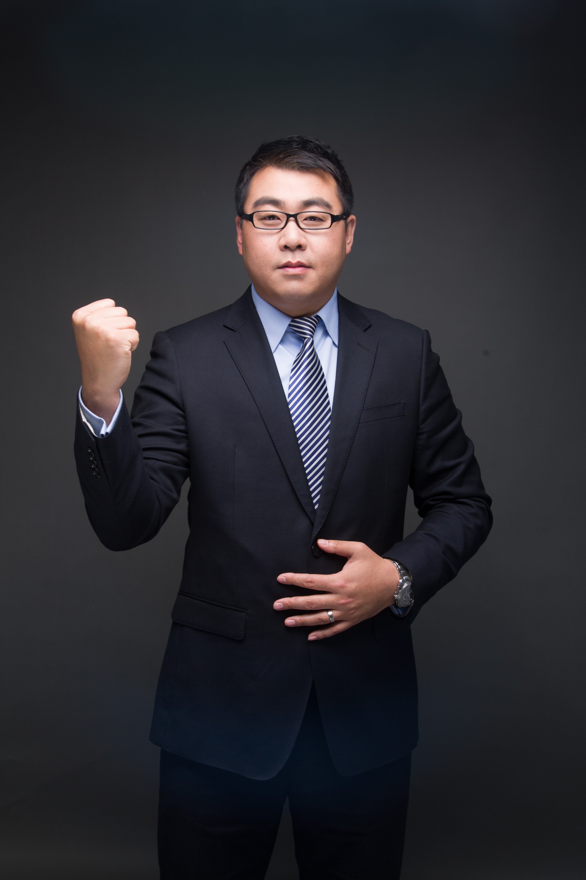 1658210186199195.jpg 高洋.jpg